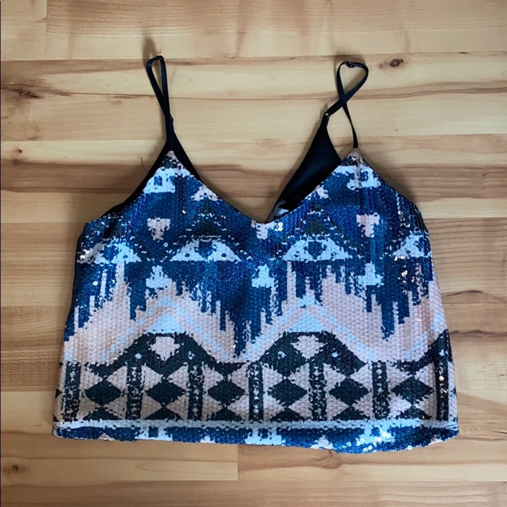 Crop top